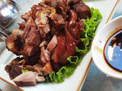 -鸿运美食府