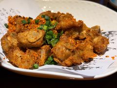 -魏铭鱼头捞饭(晋阳路店)