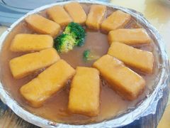 鲍汁手工豆腐-东方之猪四更烤乳猪(金垦总店)