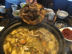 -菌海森林·非遗野生菌火锅(西山区滇池路摩根道店)