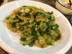 青番茄炒腊肉-邵老爹老杭州白斩鸡·家常菜(建国北路店)