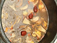 -蘑界·野生菌火锅(深业上城店)