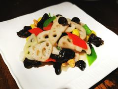 -金枝玉叶上海人家食府(三里河店)