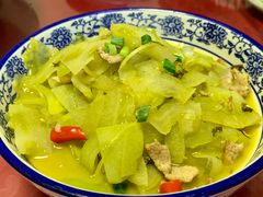 青番茄炒肉片-国生茶庄·地道农家菜团建活动