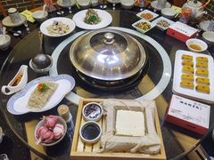 -双城乡铁锅炖羊肉(莱安逸境店)