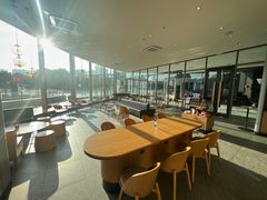 -星巴克臻选(盐城金鹰聚龙湖店)