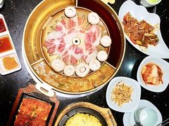 -猪啊牛呀羊啊铜盘烤肉(正大广场店)