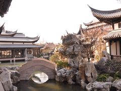 -岳辰齿科(浦东长泰店)