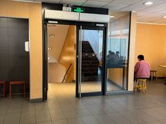 -麦当劳(伟城广场店)