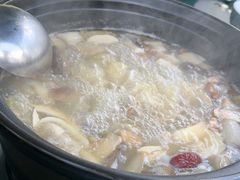 -野菌皇海景野生菌火锅(滨海大道店)