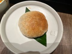 现烤鲜花饼-云海肴云南菜(浦江欢乐颂店)