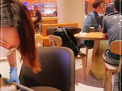 -星巴克臻选(上海合生汇1F店)