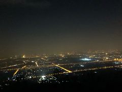 -鬼笑石后山停车场