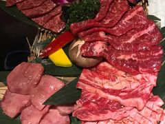 -炼火烤肉店