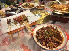 -辣出味岳阳特色烧烤·龙虾大排档(砂子塘总店)