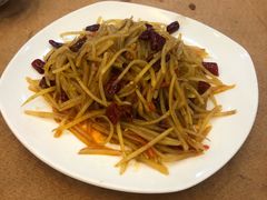 酸辣土豆丝-辉记潮汕海鲜砂锅粥(林和西店)