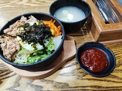 韩式拌饭-吴草鸡爪오초닭발韩食堂(融恒盈嘉中心店)