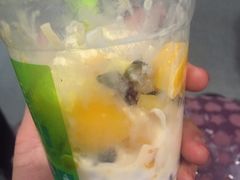 -三佰瑞冻酸奶(凯德MALL店)