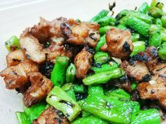 榄菜四季豆炒鸡脆骨-汤城小厨•粤菜•靓汤(苏州街店)