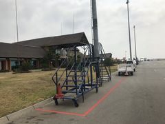 -奥利弗·雷金纳德·坦博国际机场