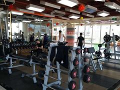 -奇迹健身金茂汇店