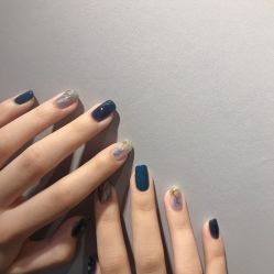 -花系美·美甲美睫精品店