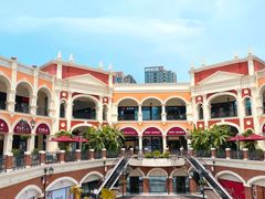 -佛罗伦萨小镇广佛名品奥特莱斯(疏港路店)