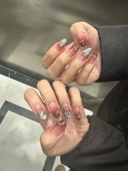 -晨·艺美甲美睫