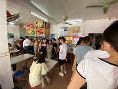 等位区-凤张螺蛳粉·爽口粉(跃进路总店)