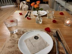 -Mark&Mars Restaurant