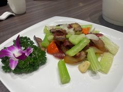 西芹百合炒腊味-周锦记广式餐厅(格林生活坊2期店)