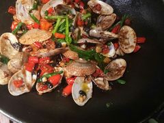 -洞庭土菜小炒馆(易发广场店)