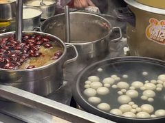 -万松园美食街
