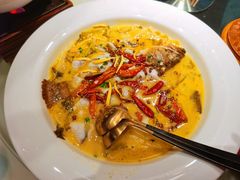 佬坛酸菜鱼（鲈鱼）-佬麻雀·剁椒鱼头(京基KK One店)