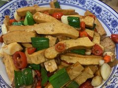 -三湘四水正宗湘菜(君峰路店)