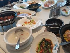-沪华海鲜大酒楼(南汇店)