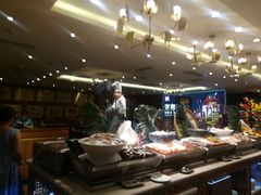 自助取餐区-吉布鲁牛排海鲜自助(龙湖北城天街购物广场店)