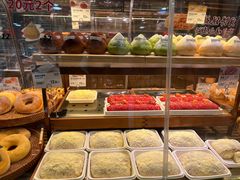 -超港·蛋糕面包(国购店)