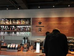 -星巴克(港汇1号办公楼店)