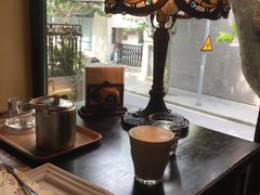 靠窗位-古董花园(思南路42弄小区店)