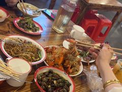 -冶建镜子·老南昌大排档·江西虾王(总店)