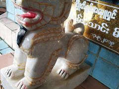 -ခြောက်ထပ်ကြီးရွှေသာလျောင်းဘုရားကြီး