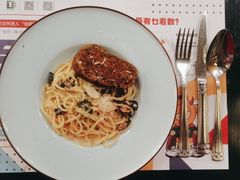 -伯顿西餐厅(厚街香榭丽店)