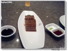 20110208095-苏浙汇(古北店)