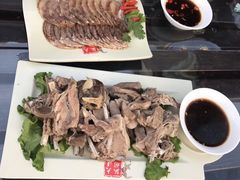 -大漠留香盐池滩羊烧烤餐厅(向阳步行街店)