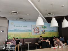 大堂-肯德基(正定机场安检内店)