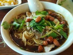 -海口骑楼小吃街