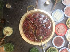 -叁口煮老火锅(东升店)