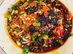 -拈签一笑黄牛肉辣卤串串