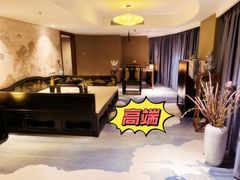 -翠微百货(龙德店)